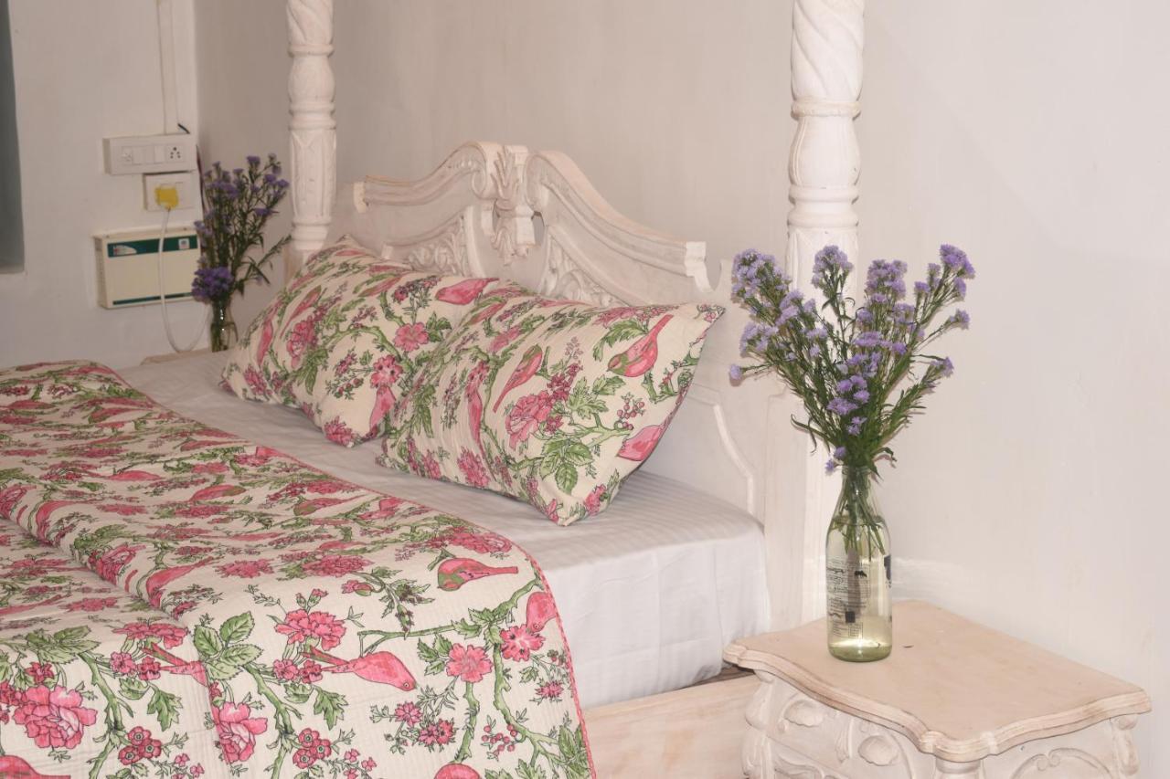 Casa Happy Dervish, 2Mins Away From The Beach 안주나 외부 사진