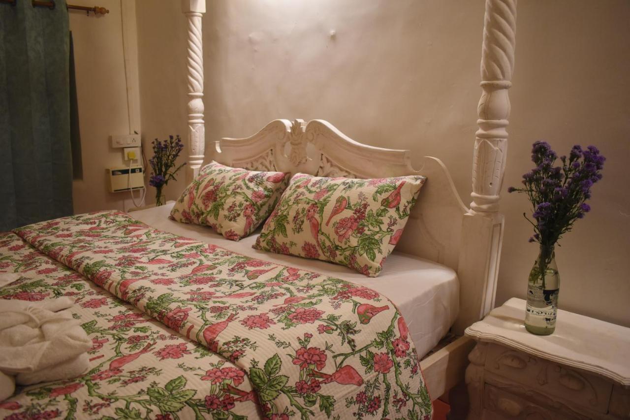 Casa Happy Dervish, 2Mins Away From The Beach 안주나 외부 사진