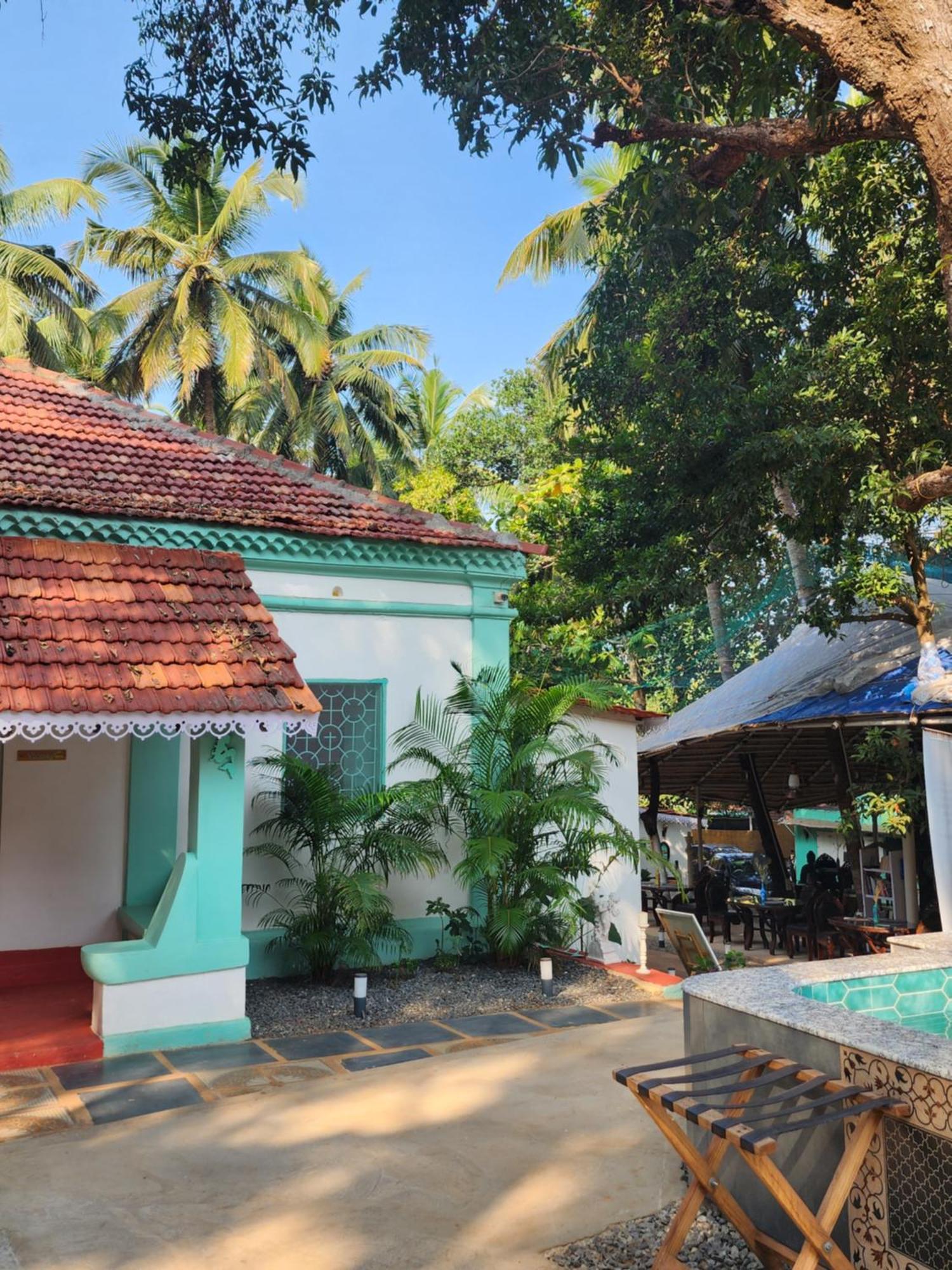 Casa Happy Dervish, 2Mins Away From The Beach 안주나 외부 사진