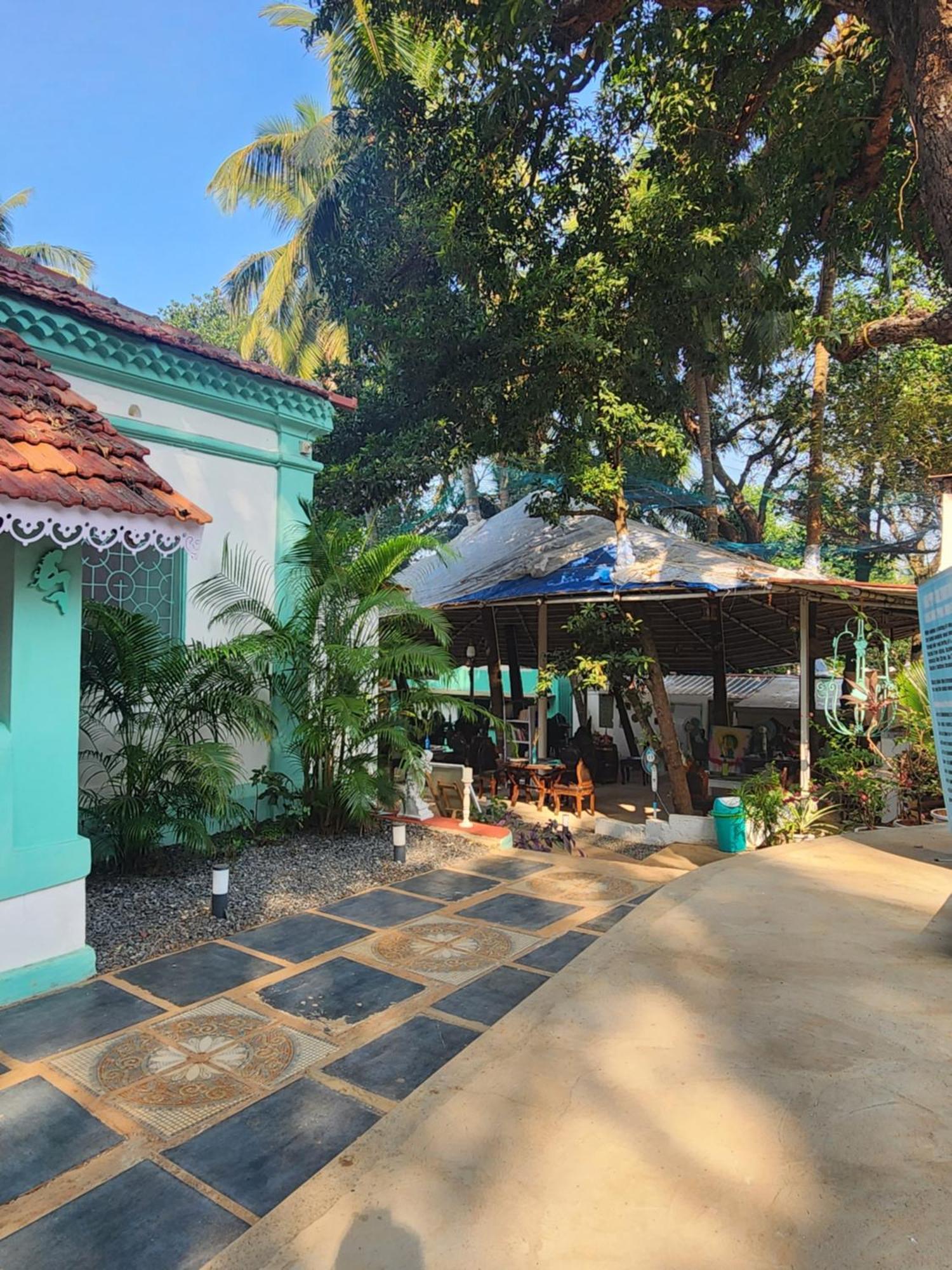 Casa Happy Dervish, 2Mins Away From The Beach 안주나 외부 사진